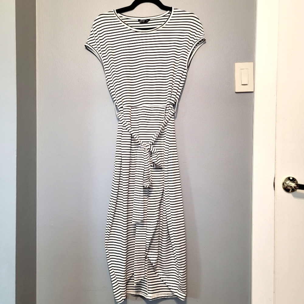 🤑2 for 20🥳 Tulip Curvy Girl Essential Dress striped black & white XL